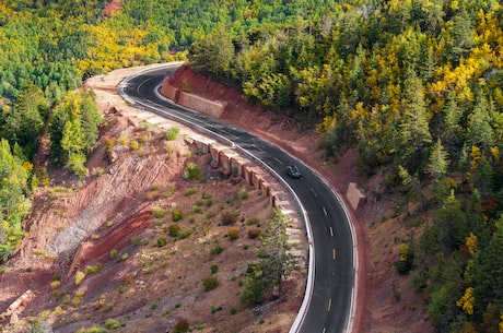 三元里皮具批发市场(三元里皮具批发市场:皮革需求持续增长,市场前景广阔)