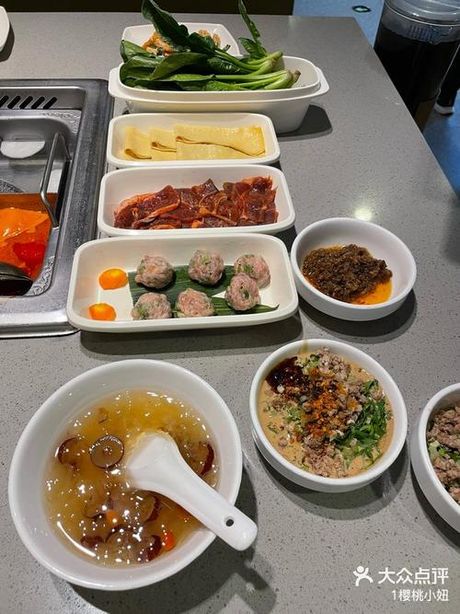 海底捞西单店，海底捞西单店——美食与互动的完美结合