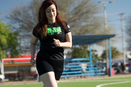 和平精英画质修改器(如何用和平精英画质修改器让你的游戏画面更加流畅?)