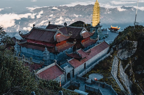 西安咸阳国际机场(西安咸阳国际机场:西北地区重要的国门)