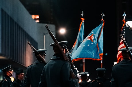 高考试卷全国都一样吗(高考试卷全国都一样吗，揭开这个谜底)