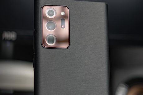 三星Note 20 Ultra发布，外形更华丽，性能更出众