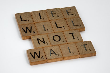 永久的悔(永久的悔：一个人生的反思与教训)