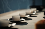以茶入药1vs1：普洱茶VS绿茶，哪款更有助于身体健康？